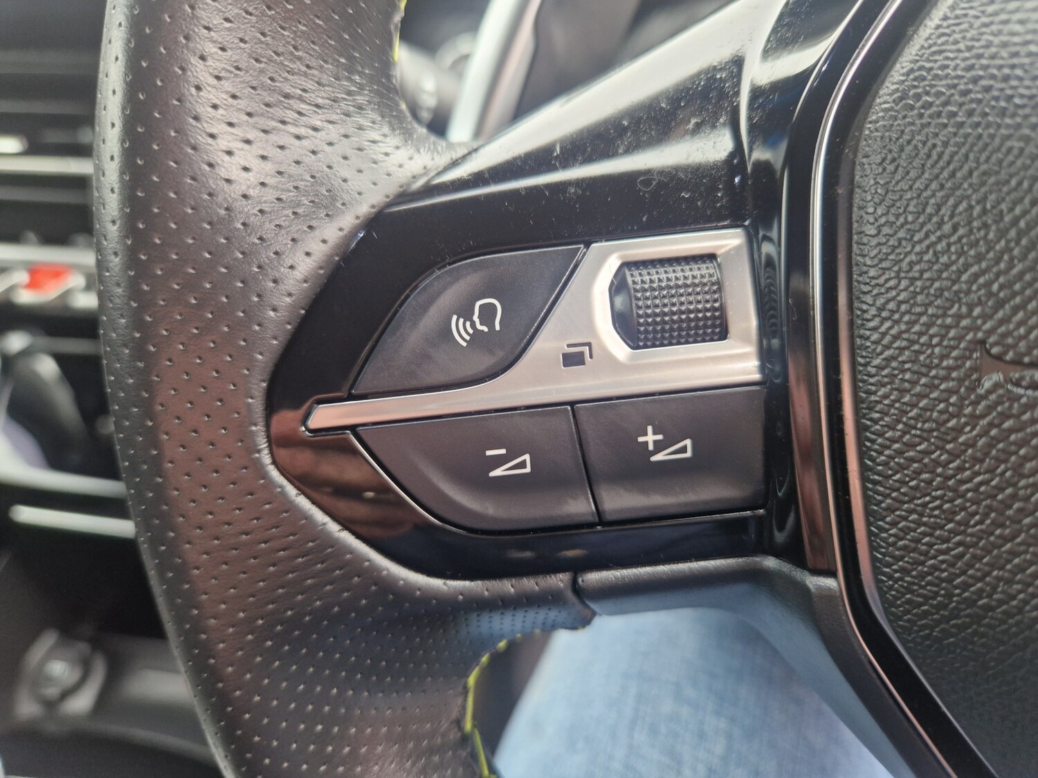 Used Peugeot 208 2021 for sale - 76232658: Photo 38