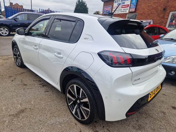 Used Peugeot 208 2021 for sale - 76232658: Photo 5
