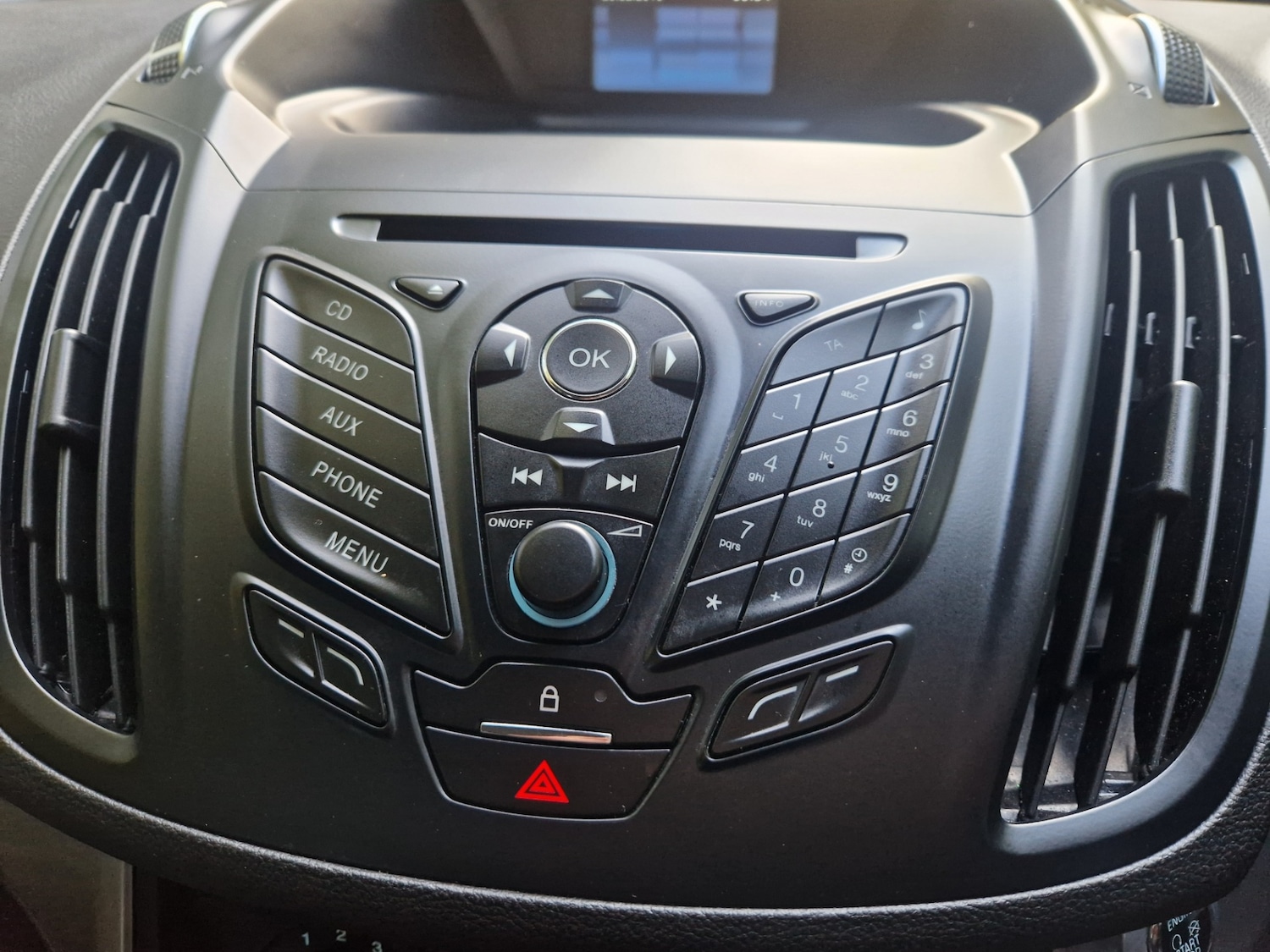 Used Ford Kuga 2016 for sale - 76017098: Photo 29