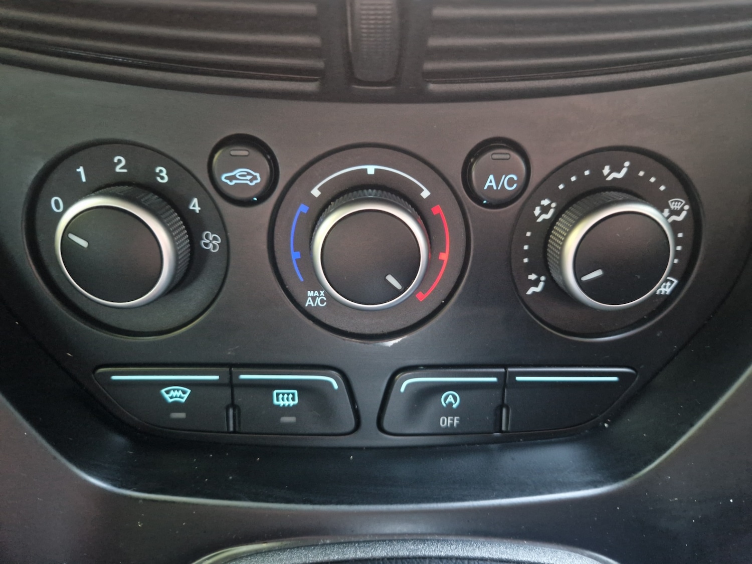 Used Ford Kuga 2016 for sale - 76017098: Photo 30