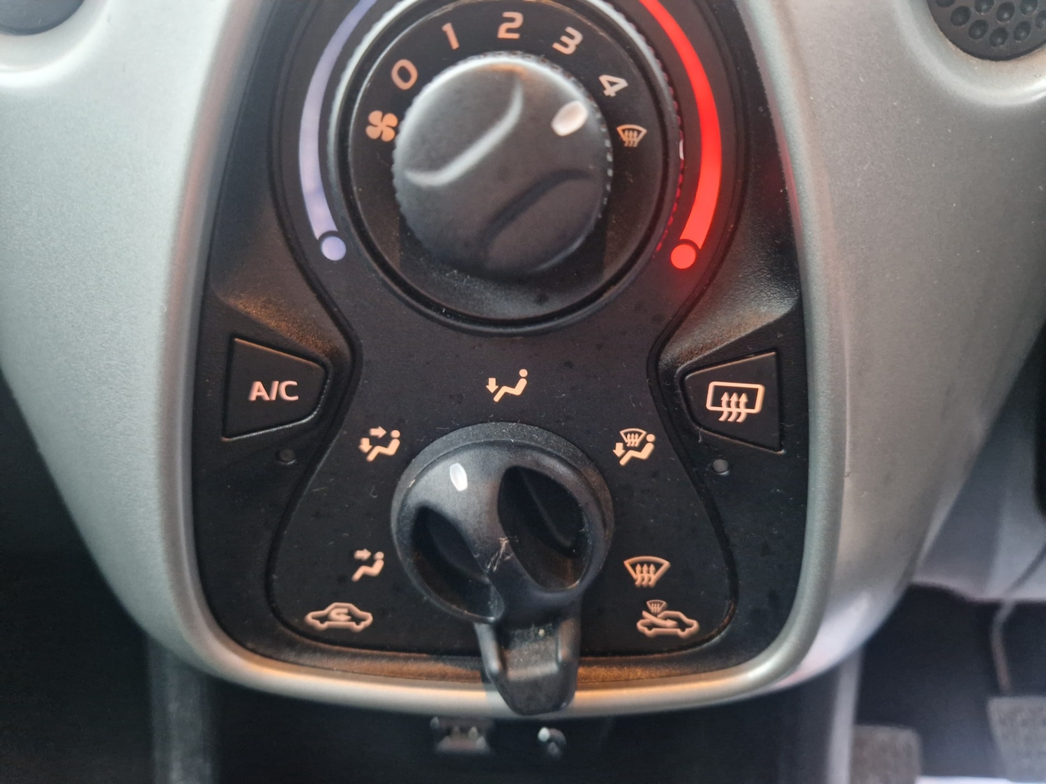 Used Citroen C1 2015 for sale - 76466107: Photo 15