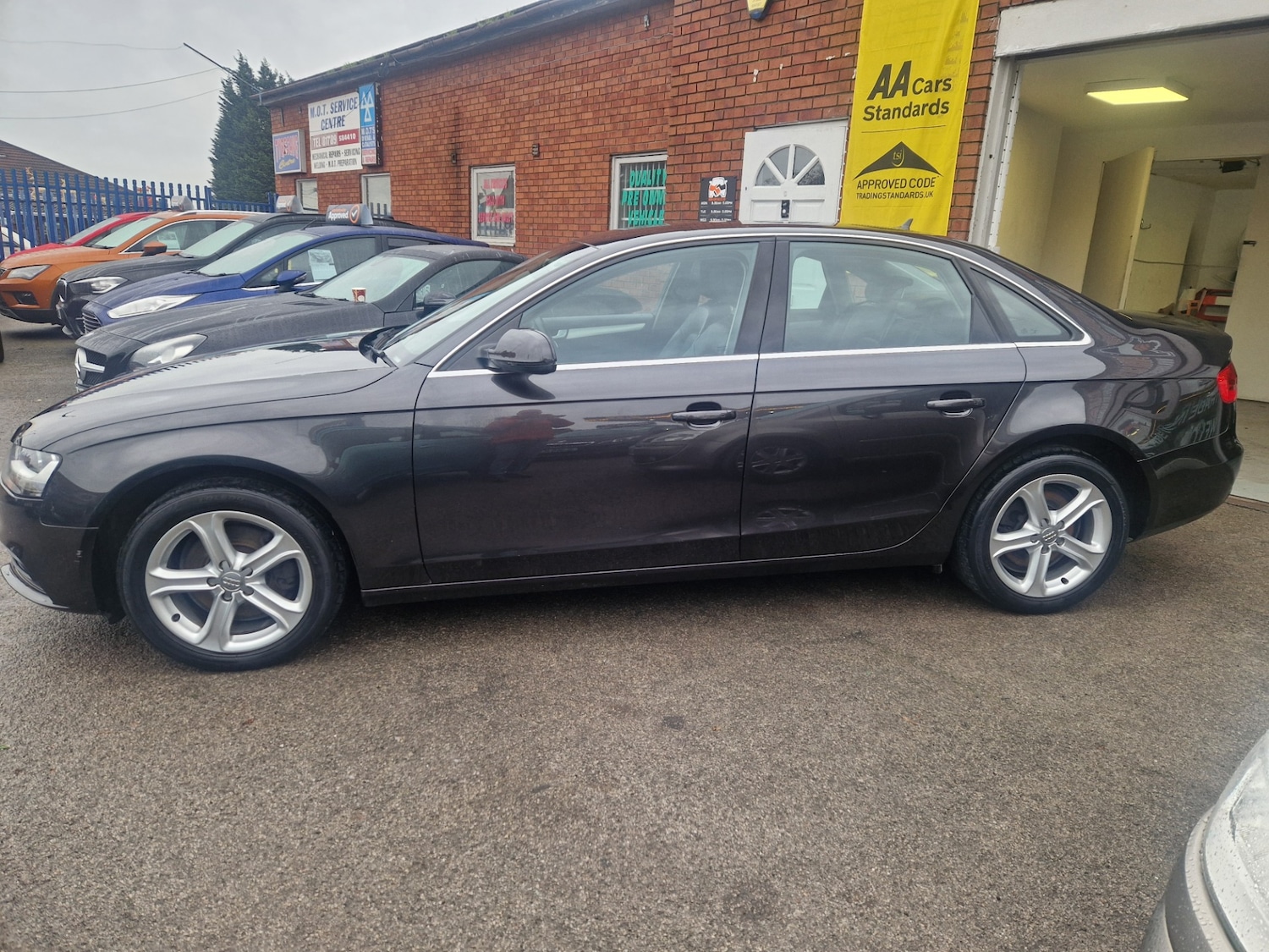 Used Audi A4 2013 for sale - 77032838: Photo 4