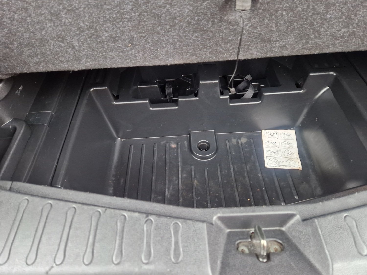 Used Nissan Note 2014 for sale - 76413994: Photo 23