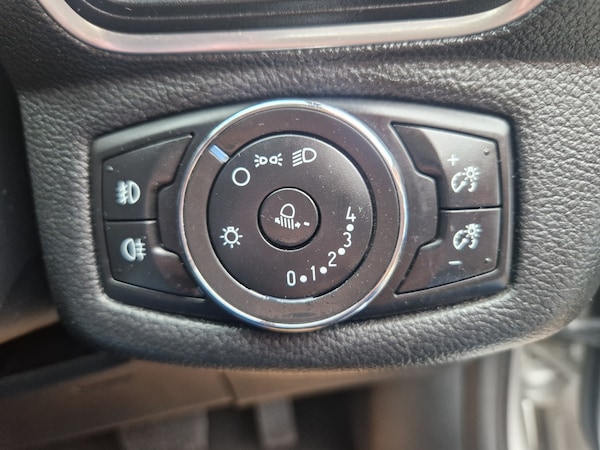 Used Ford B-MAX 2014 for sale - 76234458: Photo 32
