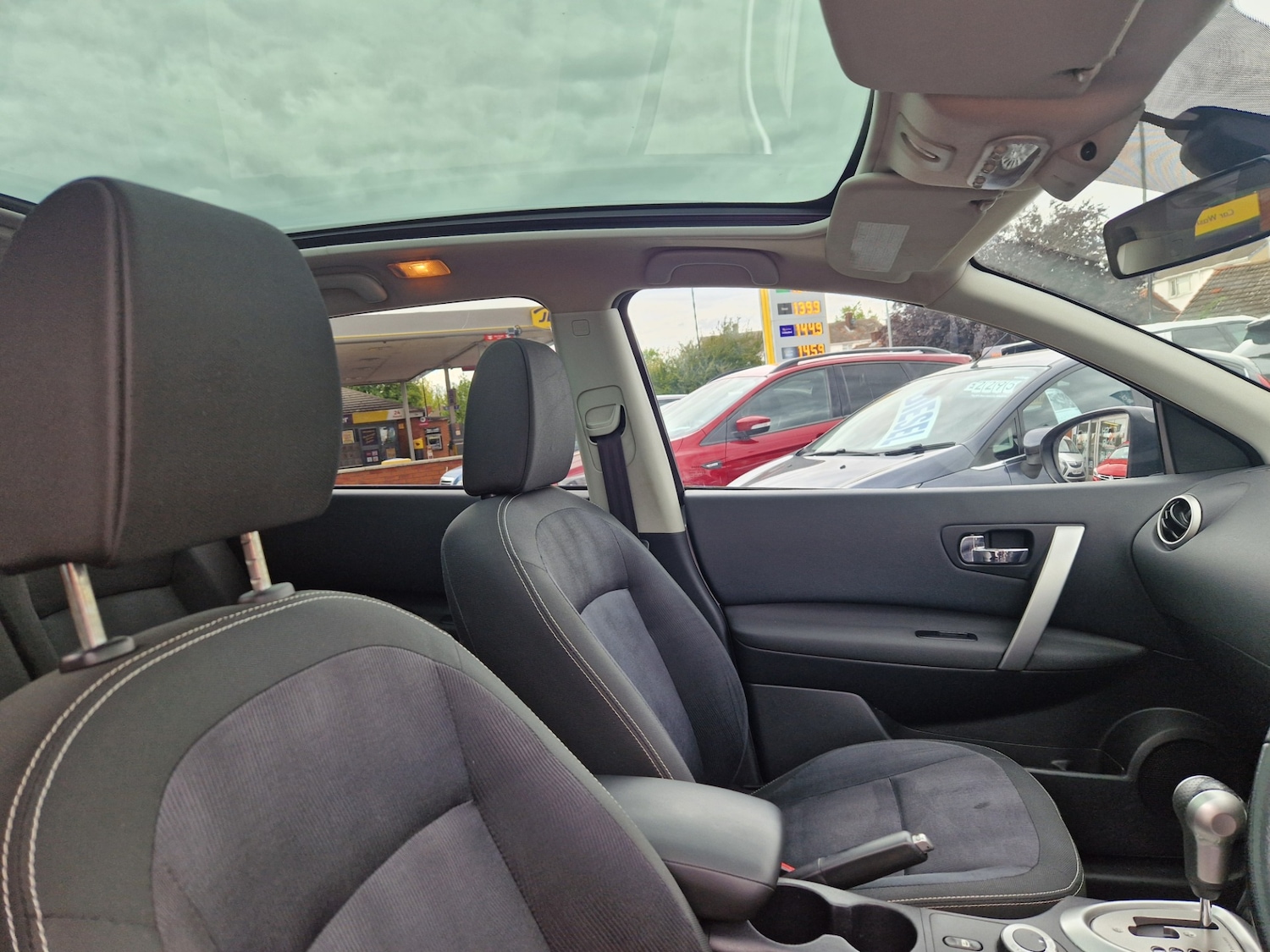 Vehicle 28