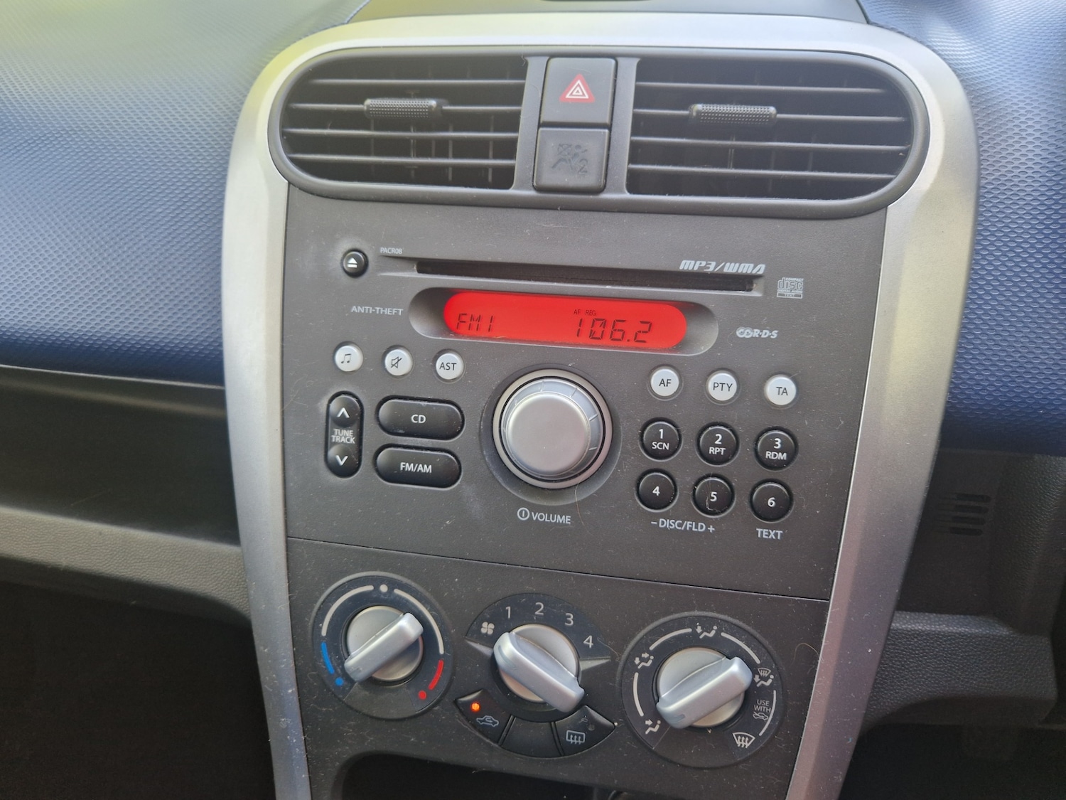 Vehicle 29