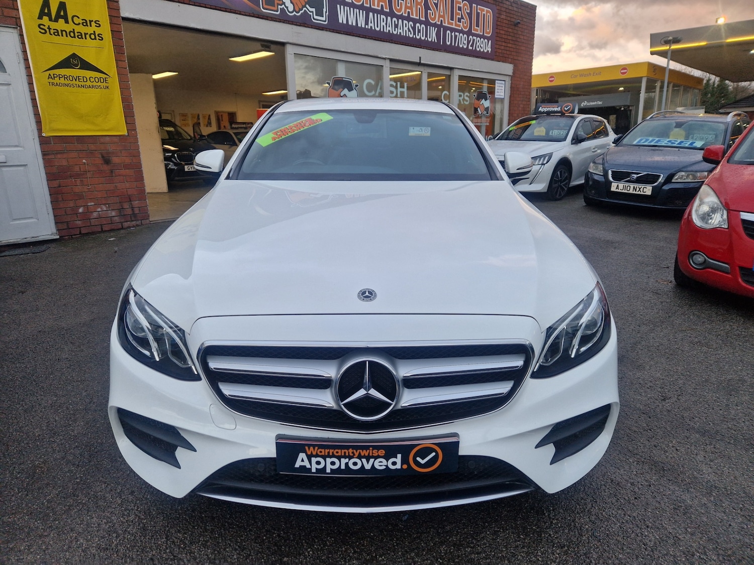 Used Mercedes-Benz E Class 2019 for sale - 76037877: Photo 2