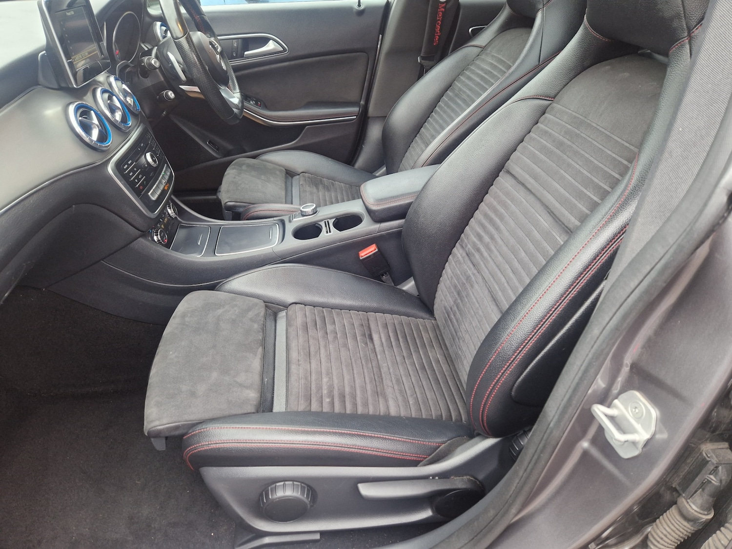 Used Mercedes-Benz CLA 2018 for sale - 76578209: Photo 16