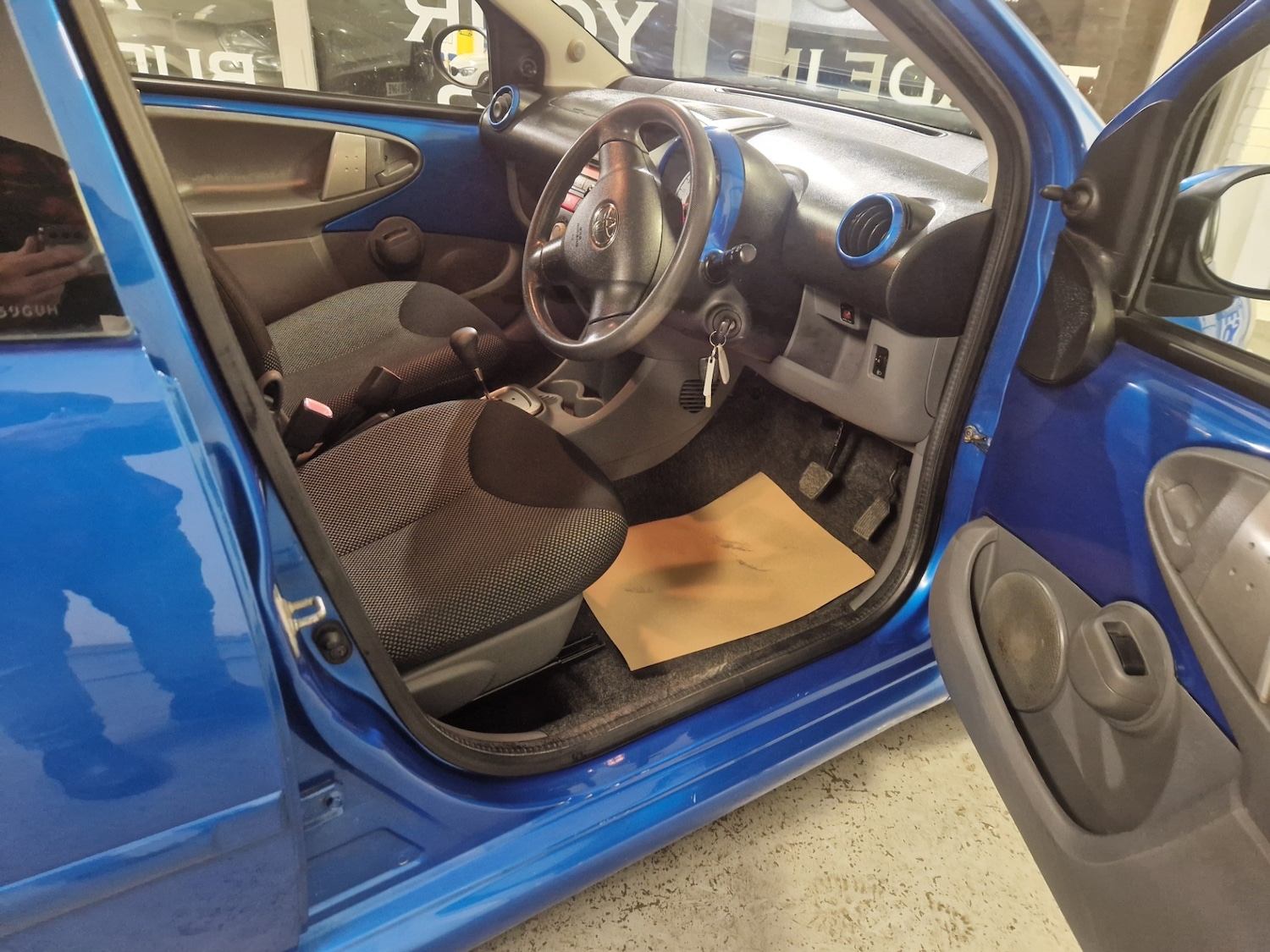 Used Toyota AYGO 2009 for sale - 77208808: Photo 21