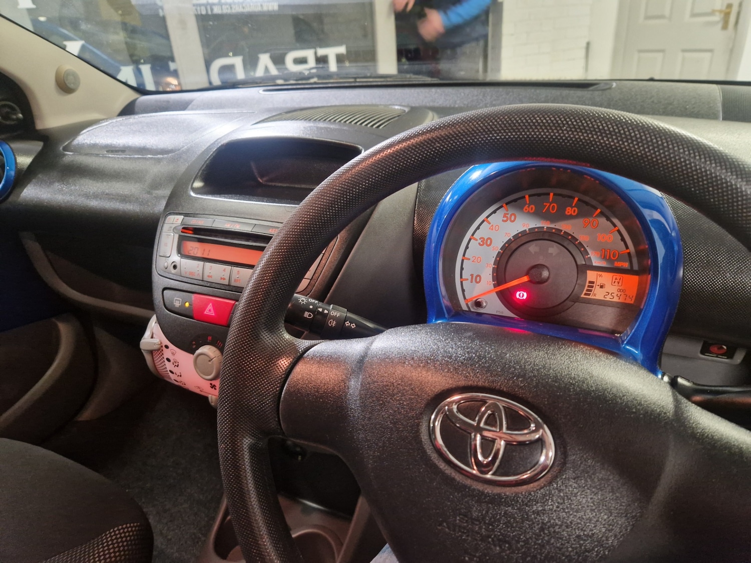 Used Toyota AYGO 2009 for sale - 77208808: Photo 27