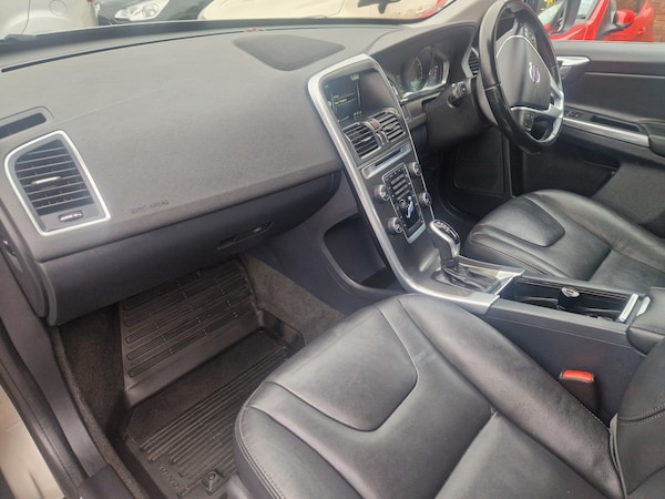 Used Volvo XC60 2014 for sale - 76262842: Photo 23
