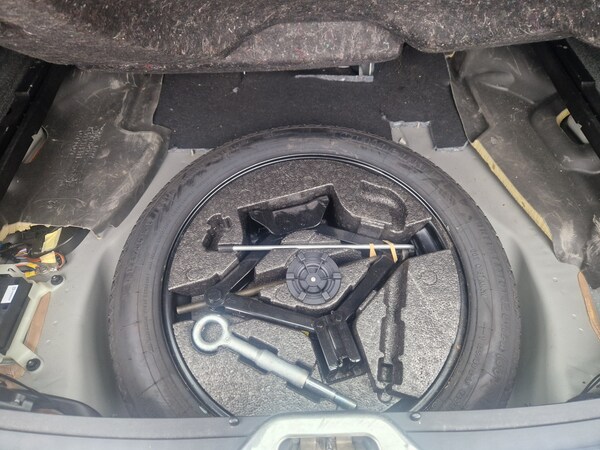 Used Volvo XC60 2014 for sale - 76262842: Photo 31