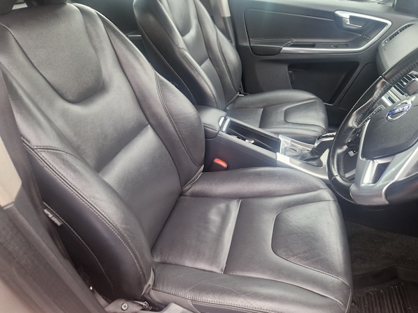 Used Volvo XC60 2014 for sale - 76262842: Photo 40