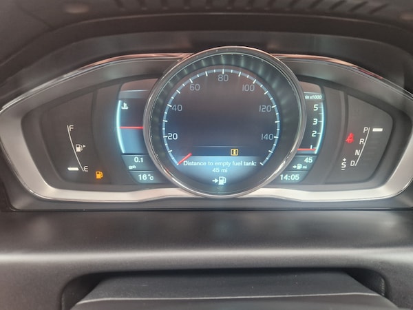 Used Volvo XC60 2014 for sale - 76262842: Photo 41