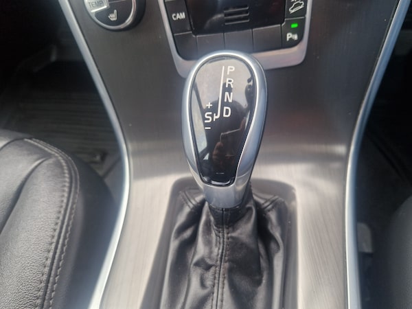 Used Volvo XC60 2014 for sale - 76262842: Photo 45