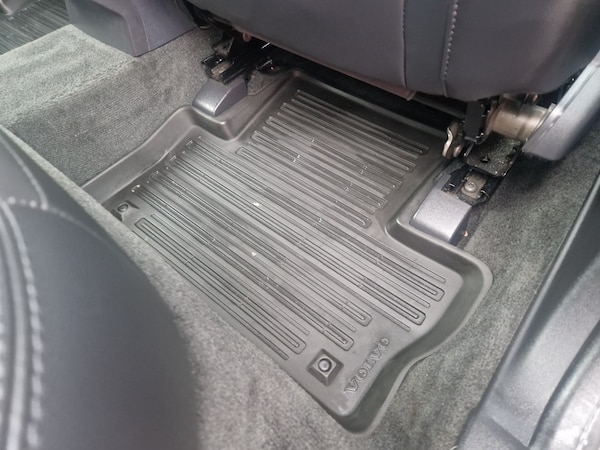 Used Volvo XC60 2014 for sale - 76262842: Photo 56