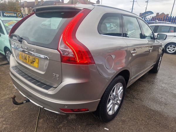 Used Volvo XC60 2014 for sale - 76262842: Photo 7