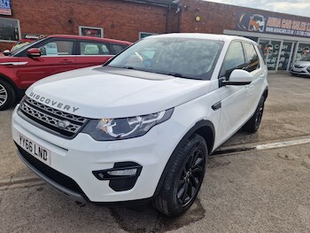 Used Land Rover Discovery Sport 2016 for sale - 75572634: Photo