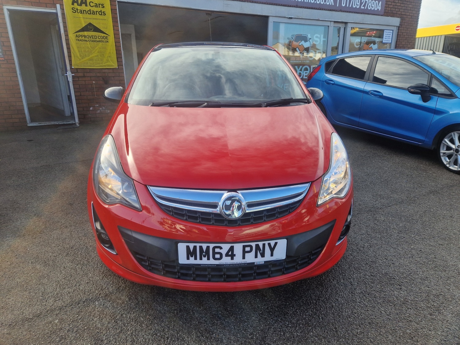 Used Vauxhall Corsa 2014 for sale - 77392342: Photo 2