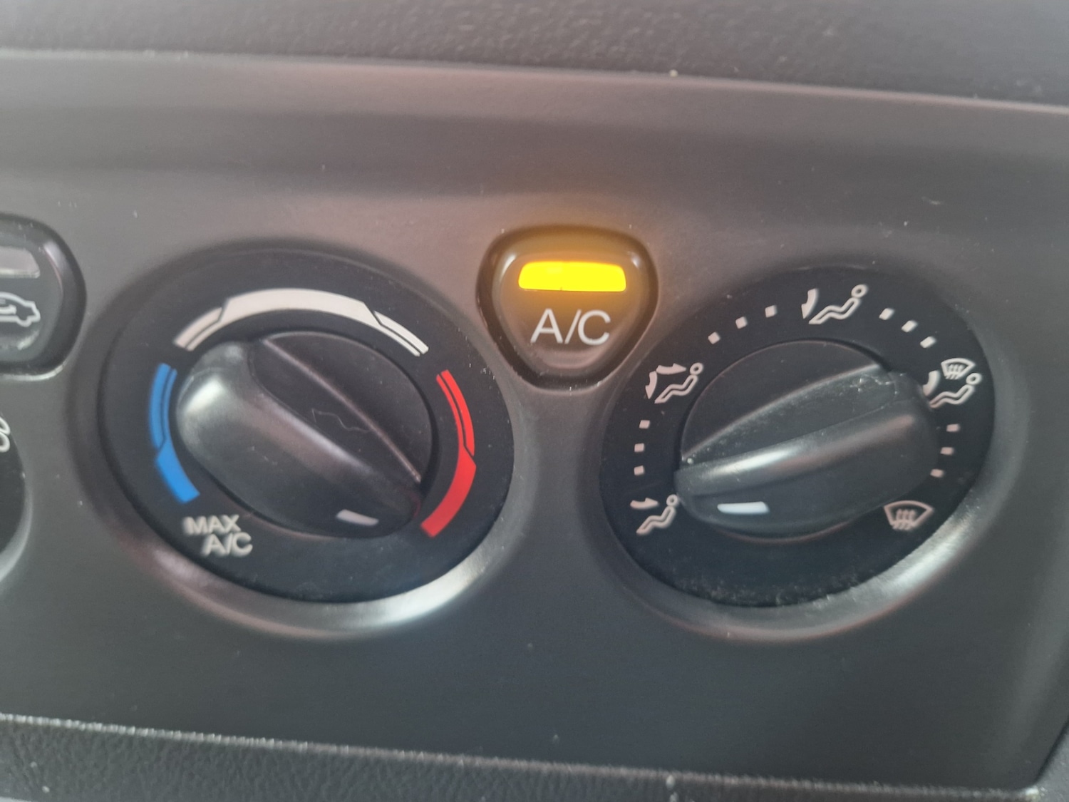 Used Ford Transit Custom 2016 for sale - 77062074: Photo 32