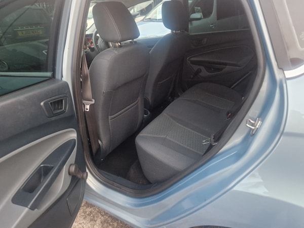 Used Ford Fiesta 2010 for sale - 76332149: Photo 18