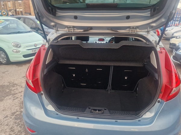 Used Ford Fiesta 2010 for sale - 76332149: Photo 20