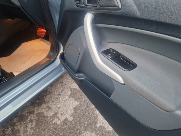 Used Ford Fiesta 2010 for sale - 76332149: Photo 22