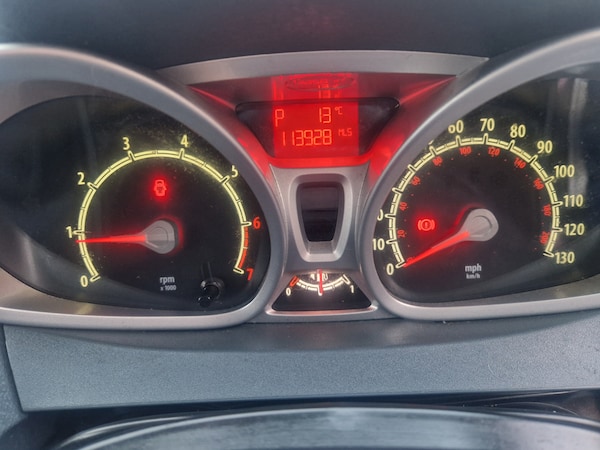 Used Ford Fiesta 2010 for sale - 76332149: Photo 26