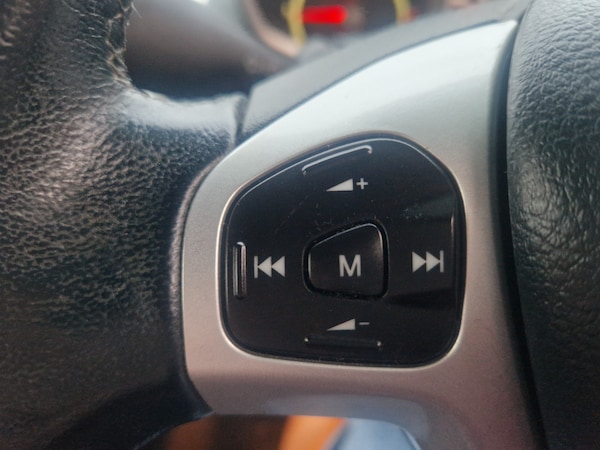 Used Ford Fiesta 2010 for sale - 76332149: Photo 33
