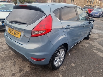 Used Ford Fiesta 2010 for sale - 76332149: Photo 4