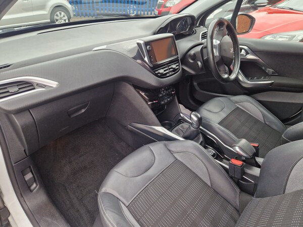 Used Peugeot 2008 2014 for sale - 75690692: Photo 21