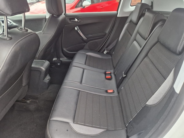 Used Peugeot 2008 2014 for sale - 75690692: Photo 23