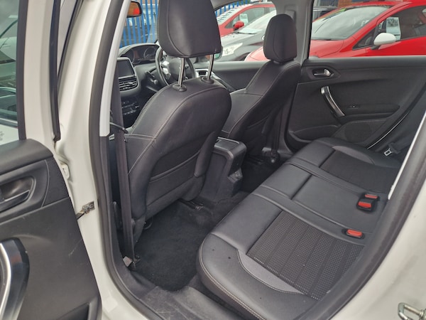 Used Peugeot 2008 2014 for sale - 75690692: Photo 25
