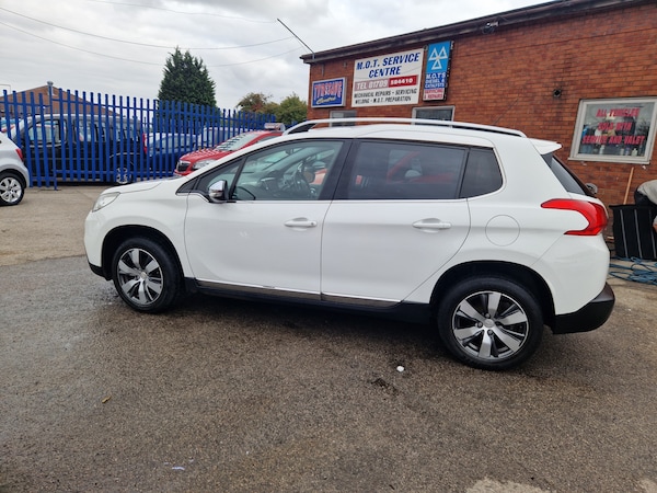 Used Peugeot 2008 2014 for sale - 75690692: Photo 7