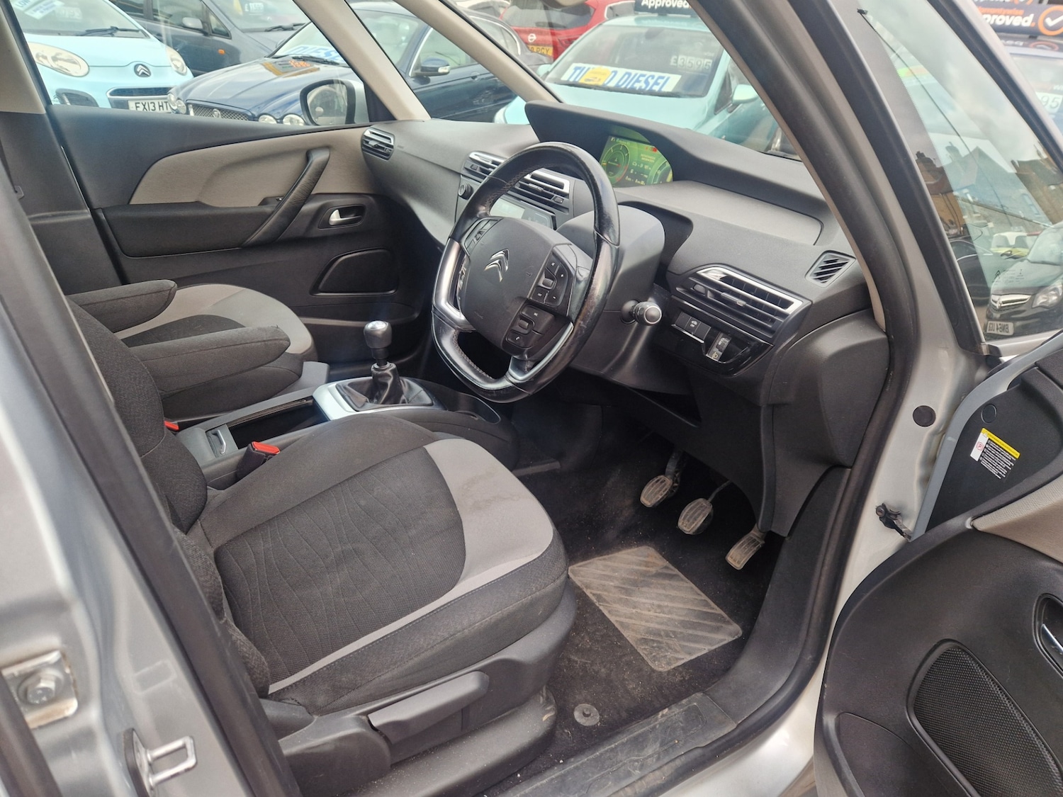 Used Citroen C4 Grand Picasso 2016 for sale - 77045754: Photo 9