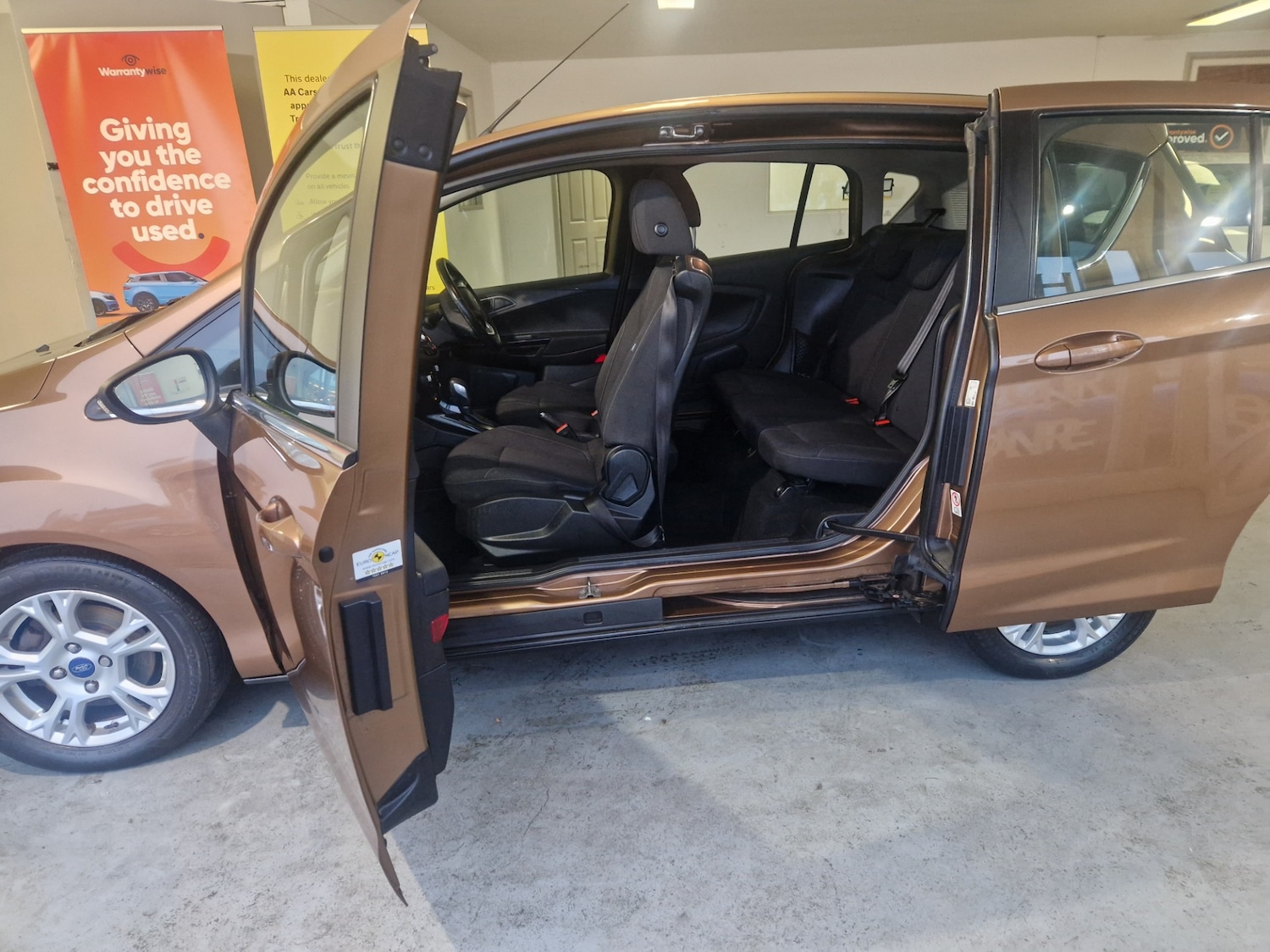 Used Ford B-MAX 2015 for sale - 76492318: Photo 17