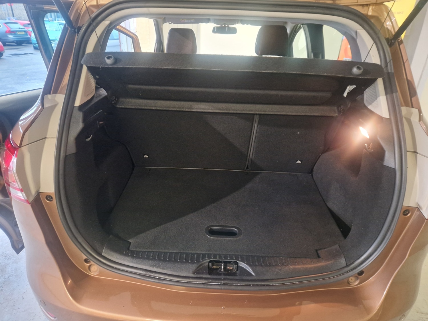 Used Ford B-MAX 2015 for sale - 76492318: Photo 18