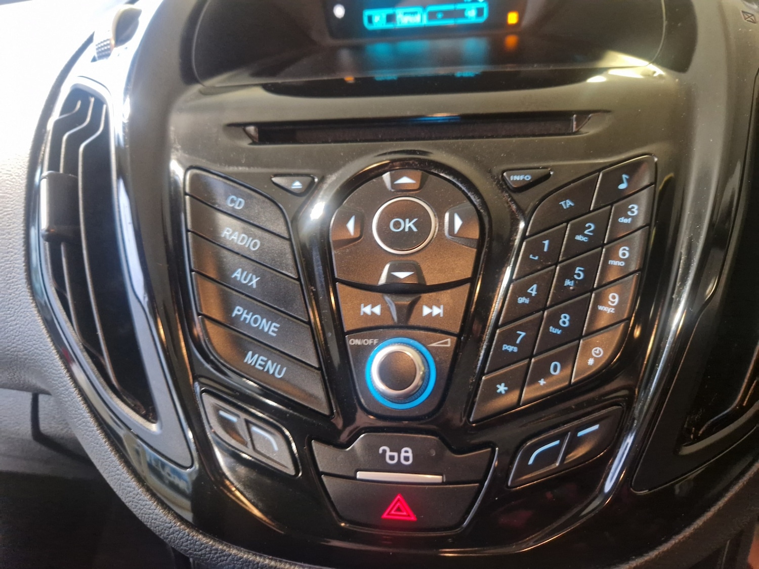 Used Ford B-MAX 2015 for sale - 76492318: Photo 26