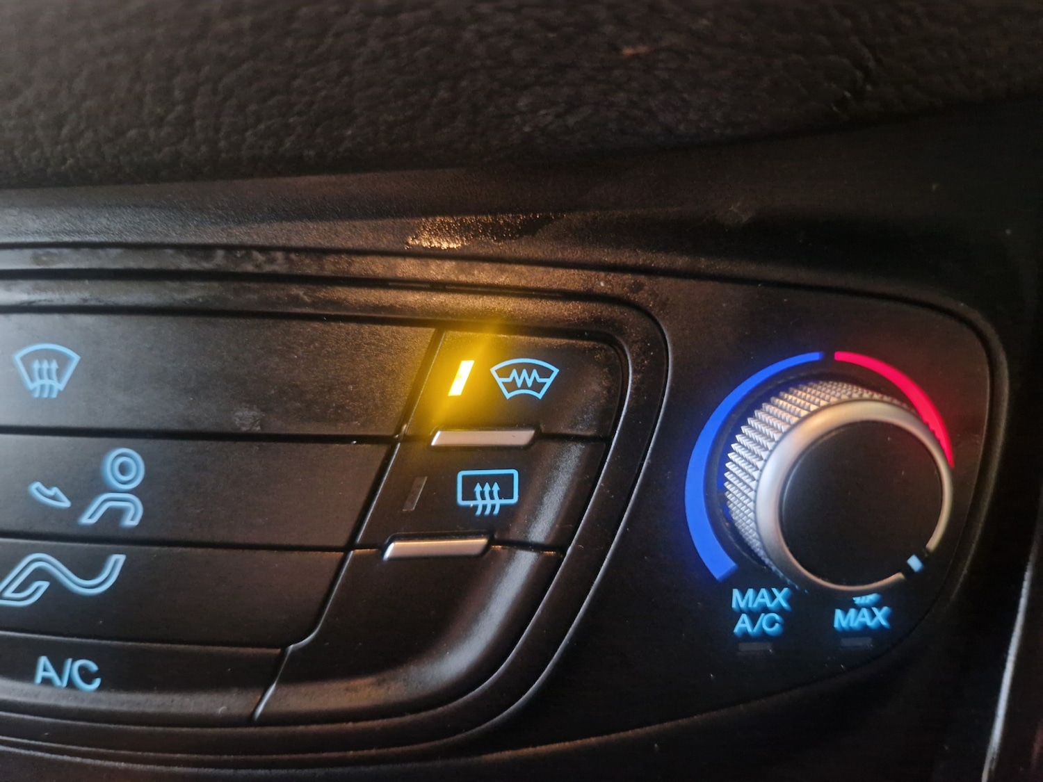 Used Ford B-MAX 2015 for sale - 76492318: Photo 27