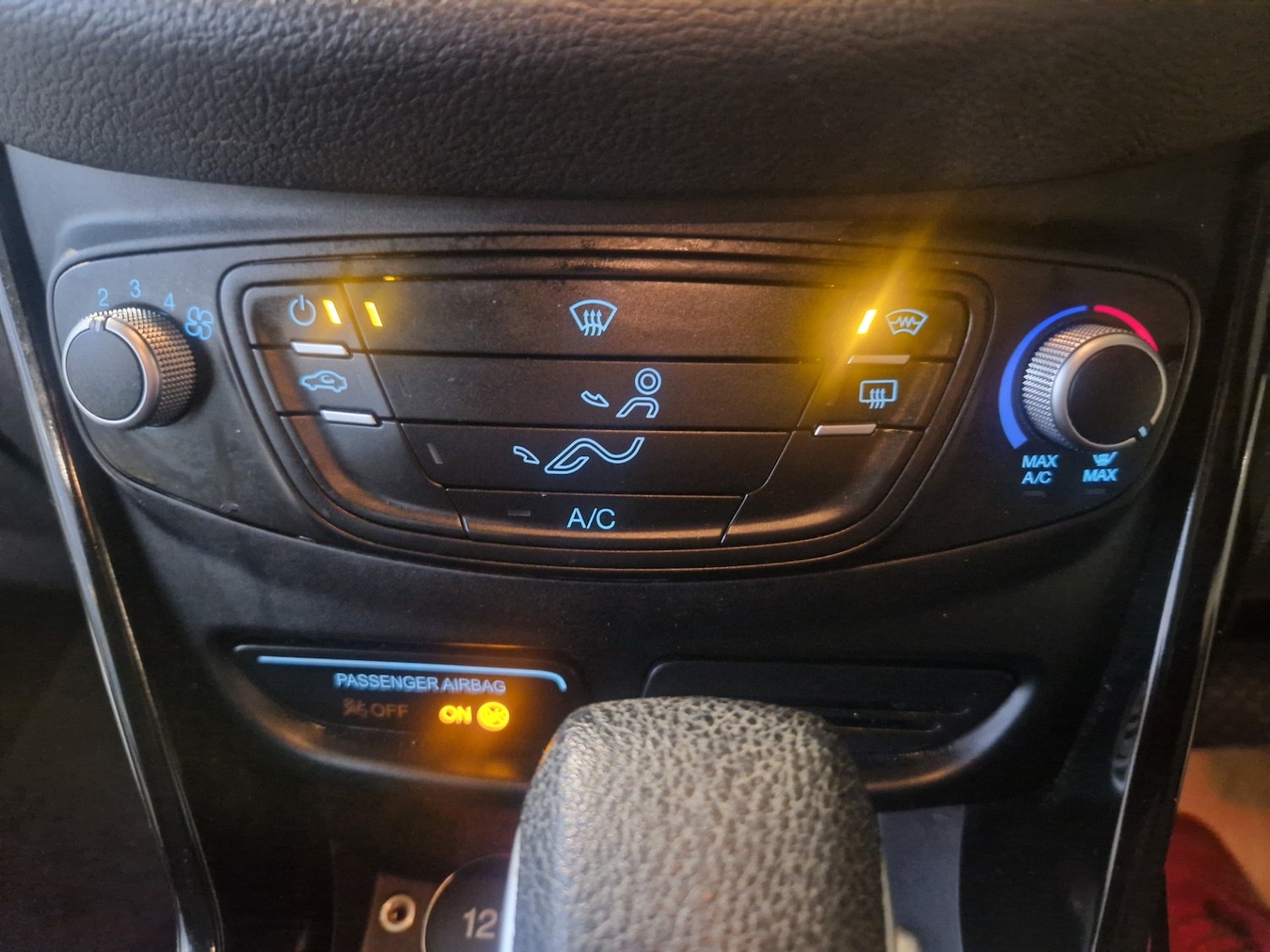 Used Ford B-MAX 2015 for sale - 76492318: Photo 28