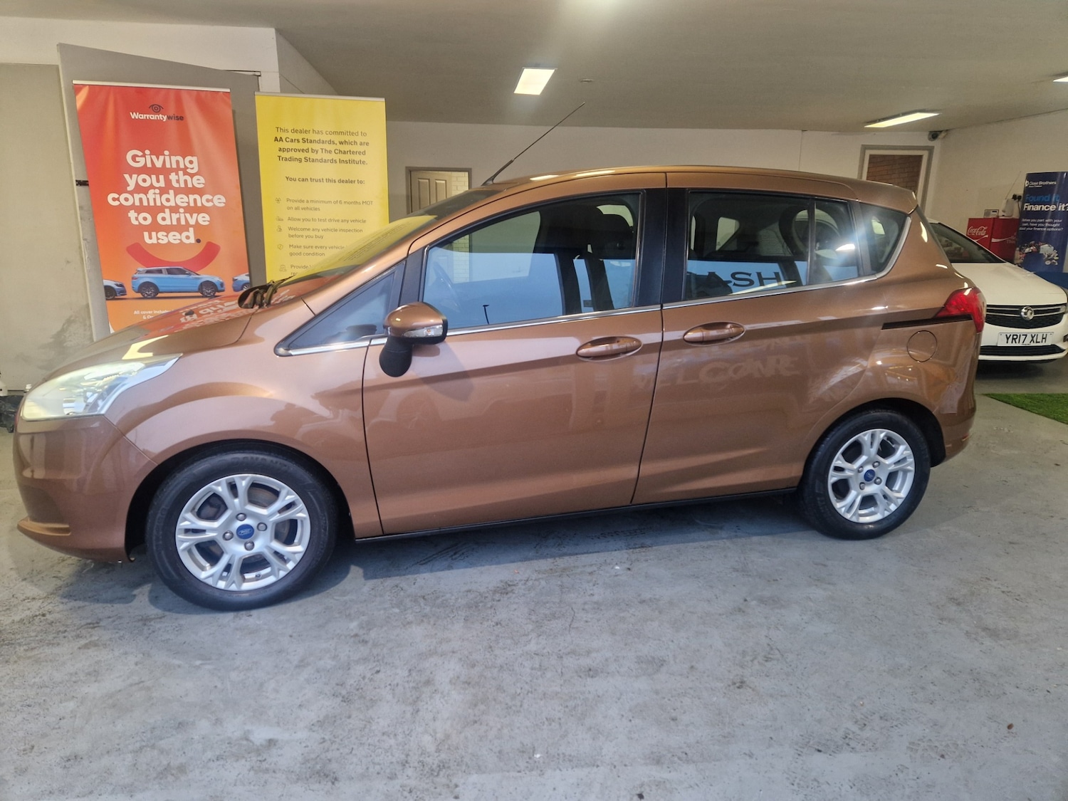 Used Ford B-MAX 2015 for sale - 76492318: Photo 4
