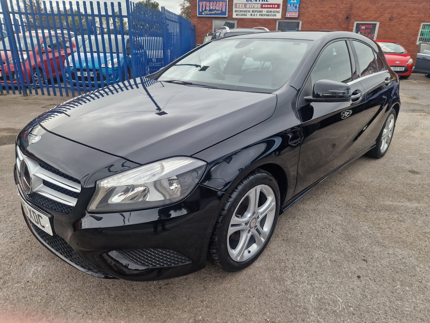 Used Mercedes-Benz A-Class 2015 for sale - 76196747: Photo 3