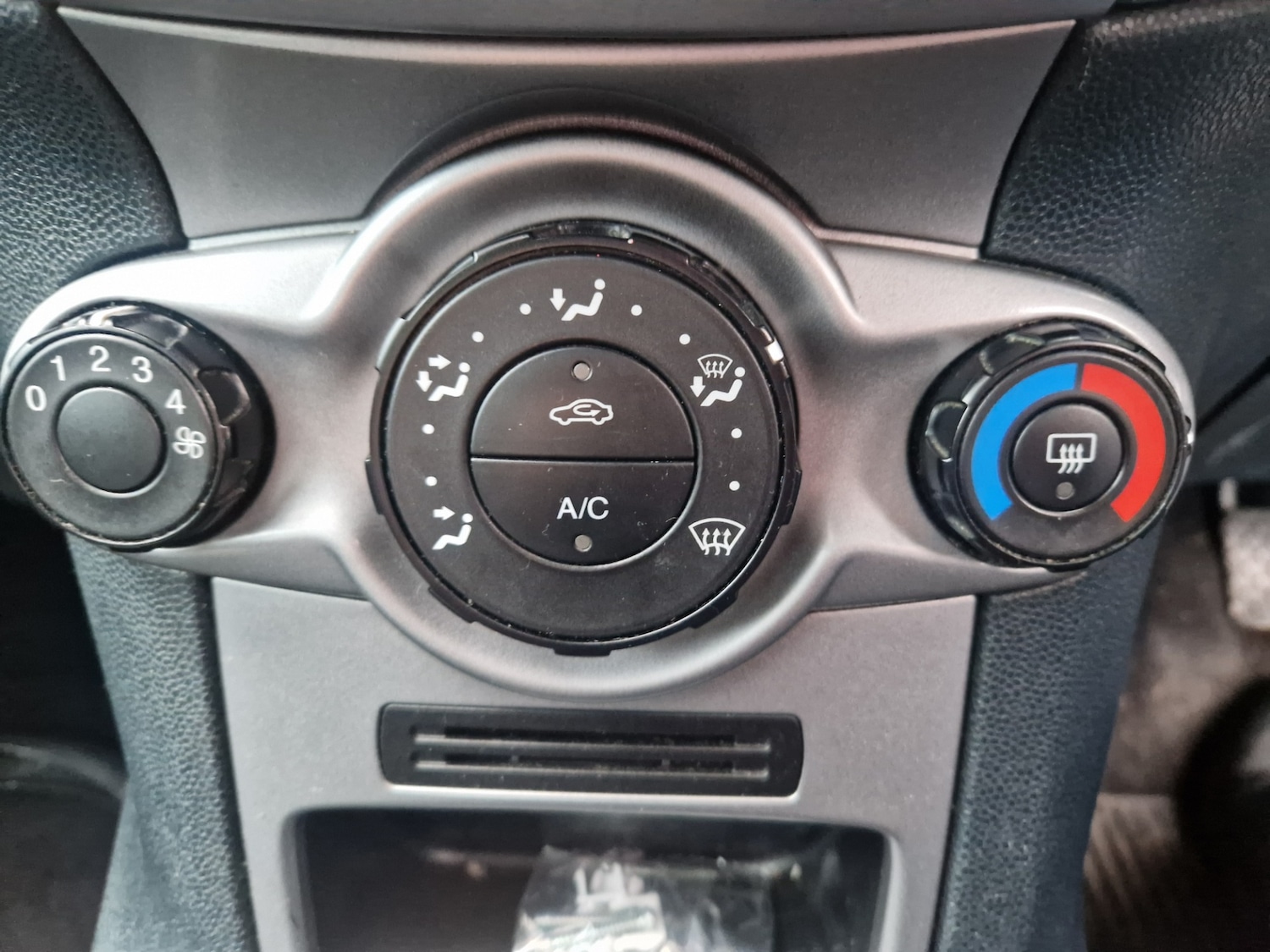 Used Ford Fiesta 2009 for sale - 77208628: Photo 13