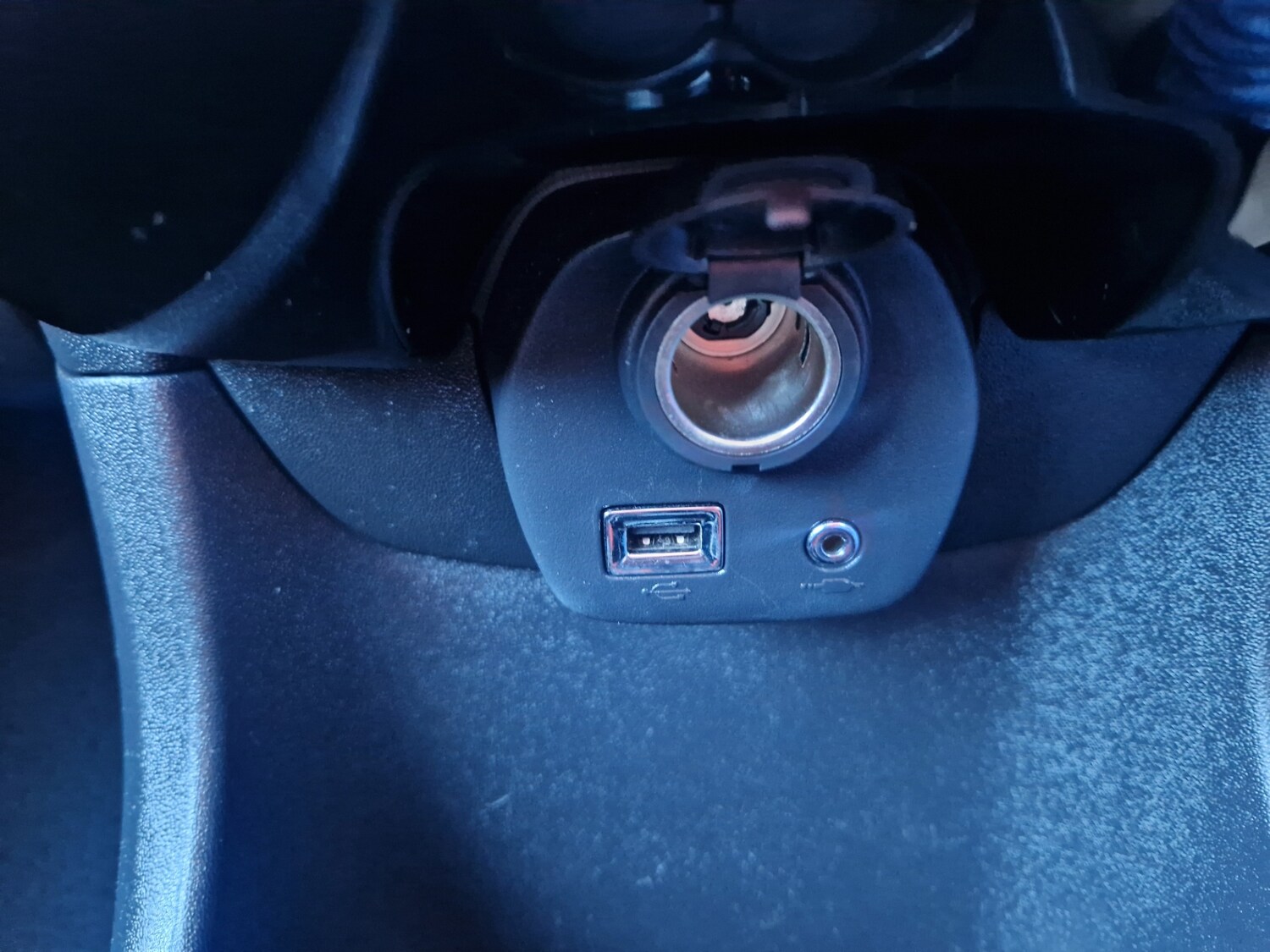 Used Peugeot 108 2016 for sale - 77475663: Photo 17