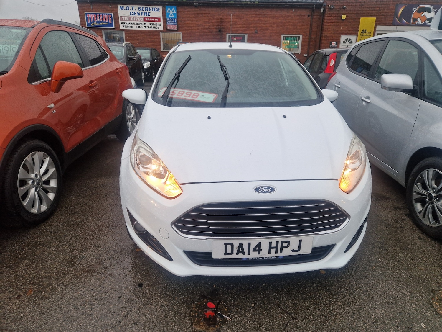 Used Ford Fiesta 2014 for sale - 76877485: Photo 2