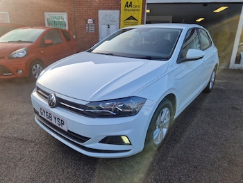 Used Volkswagen Polo 2019 for sale - 77350620: Photo