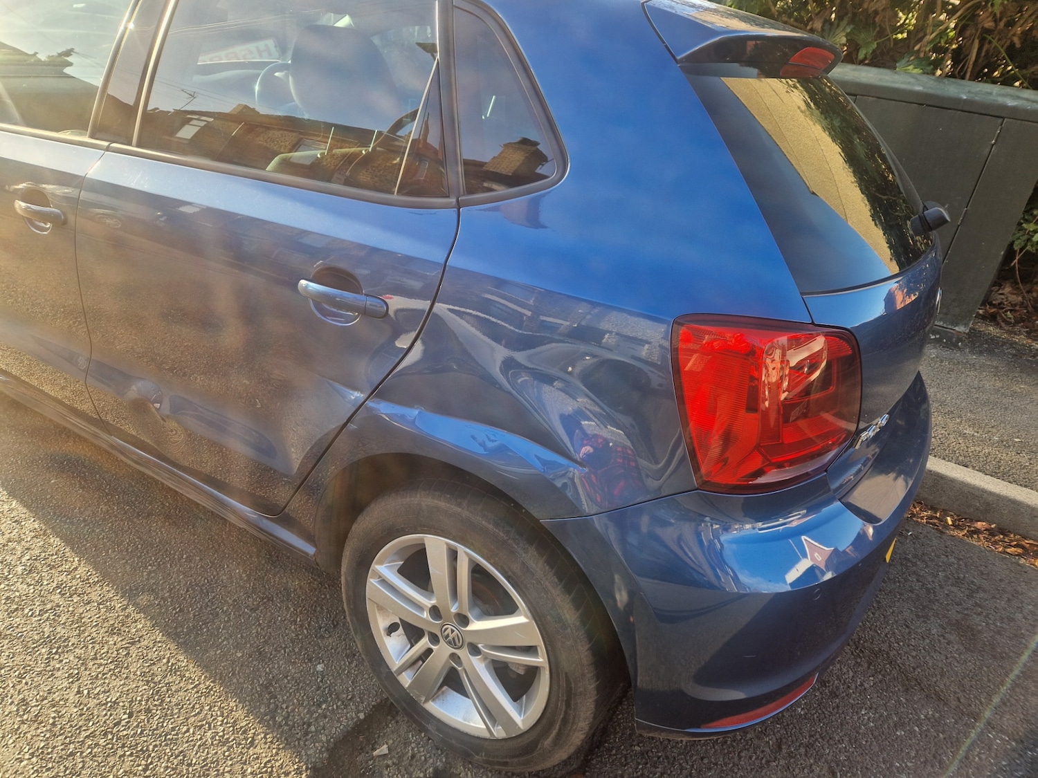 Used Volkswagen Polo 2017 for sale - 76602735: Photo 4