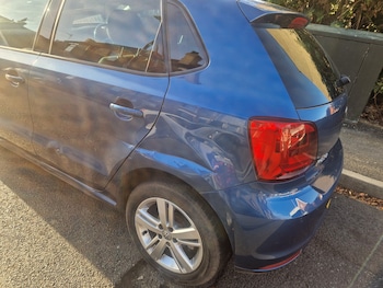 Used Volkswagen Polo 2017 for sale - 76602735: Photo