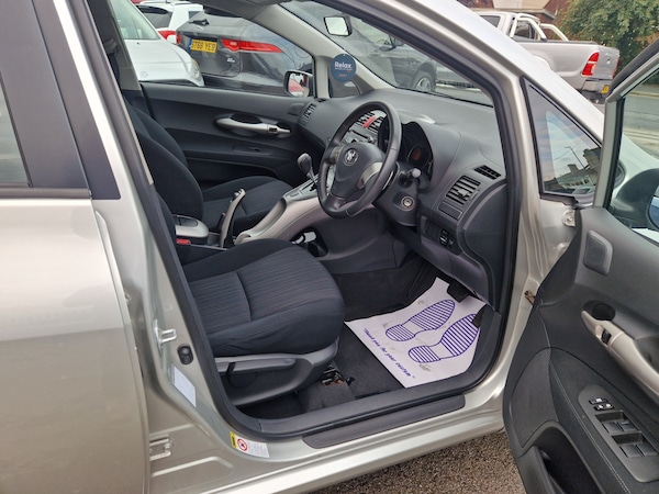 Used Toyota Auris 2009 for sale - 75736339: Photo 27