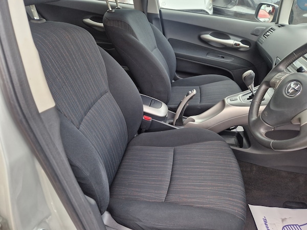 Used Toyota Auris 2009 for sale - 75736339: Photo 28